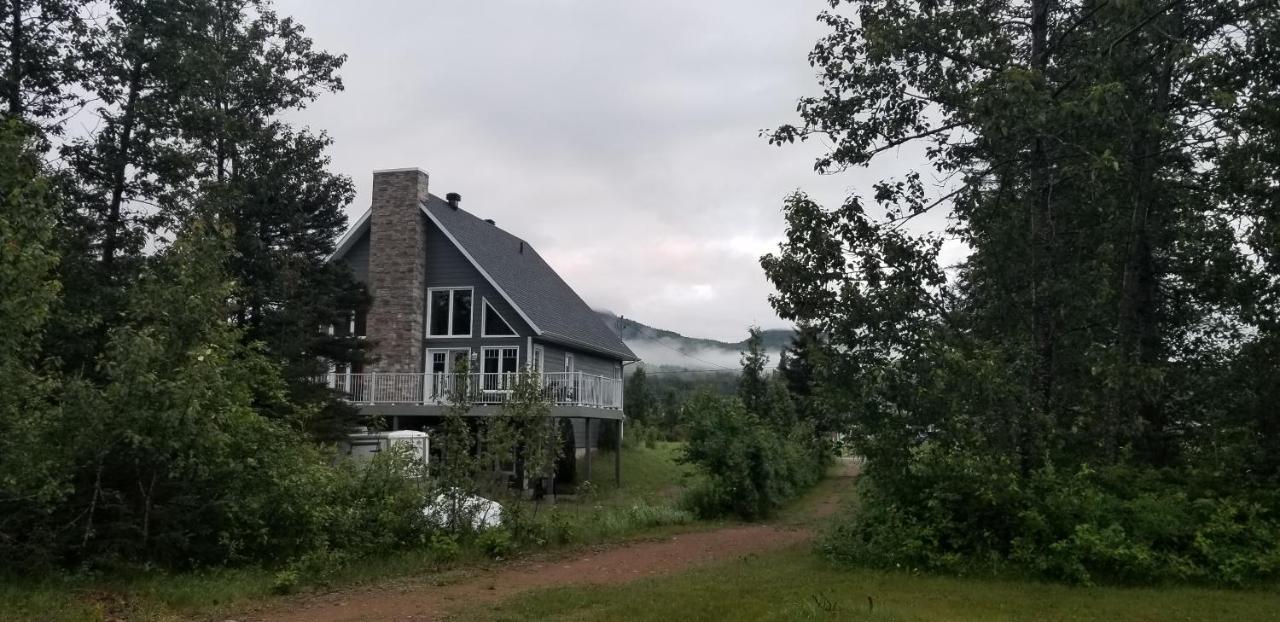 Condo-chalet de la Vallée d'Édouard LʼAnse-Saint-Jean Exterior foto